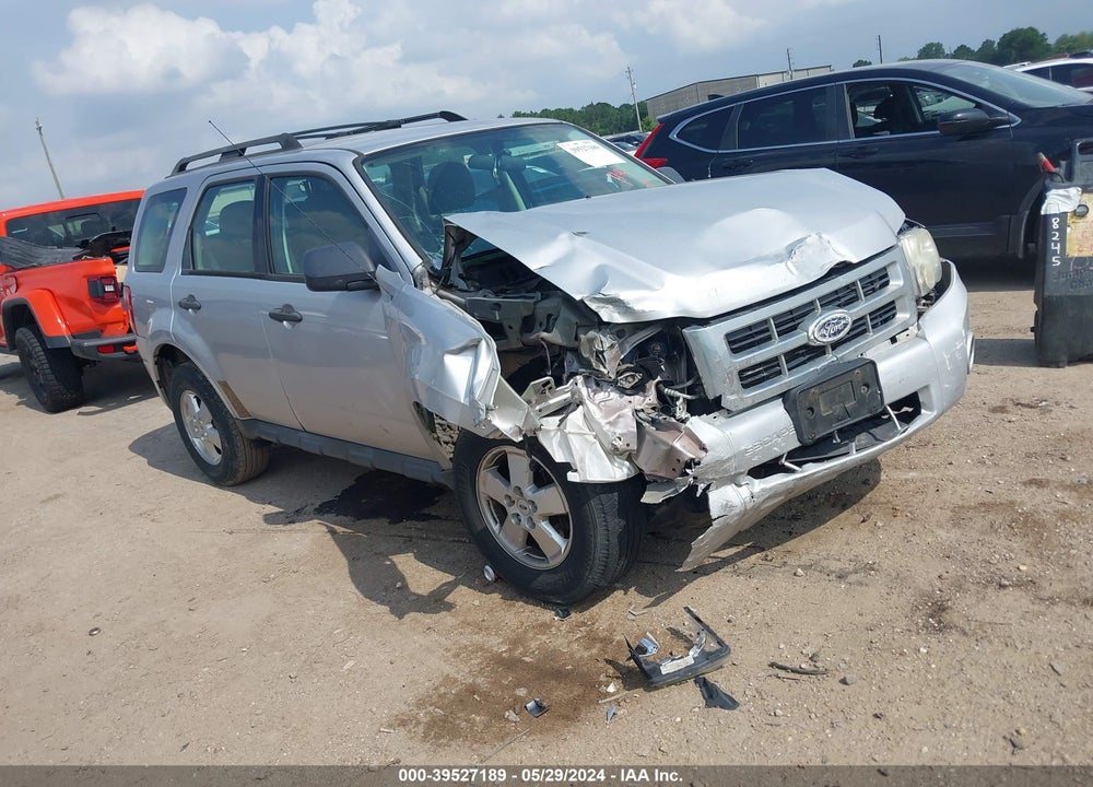 2011 FORD ESCAPE XLS VIN: 1FMCU0C7XBKC62847