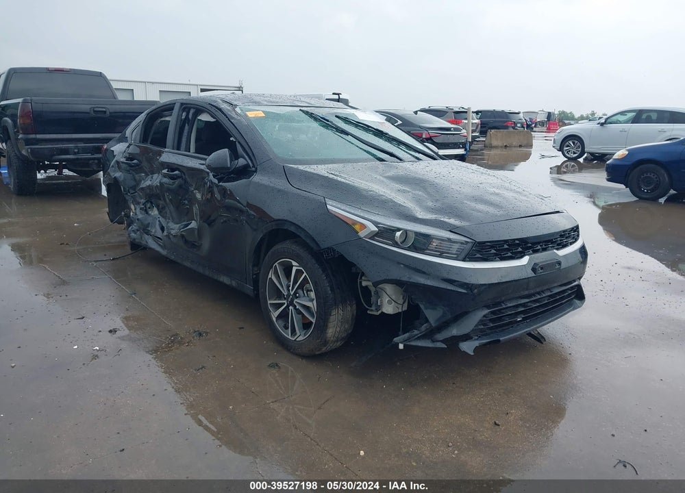 2023 KIA FORTE LXS VIN: 3KPF24AD8PE657191