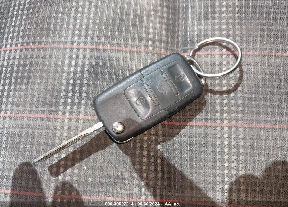 2009 VOLKSWAGEN GTI 2-DOOR VIN: WVWEV71K59W103375