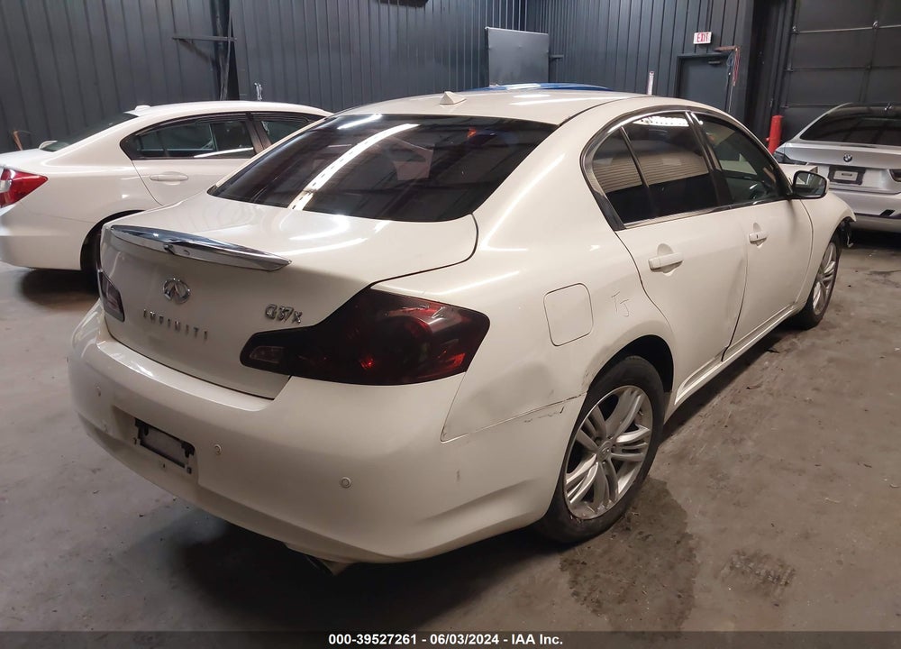 2013 INFINITI G37X VIN: JN1CV6AR0DM770134