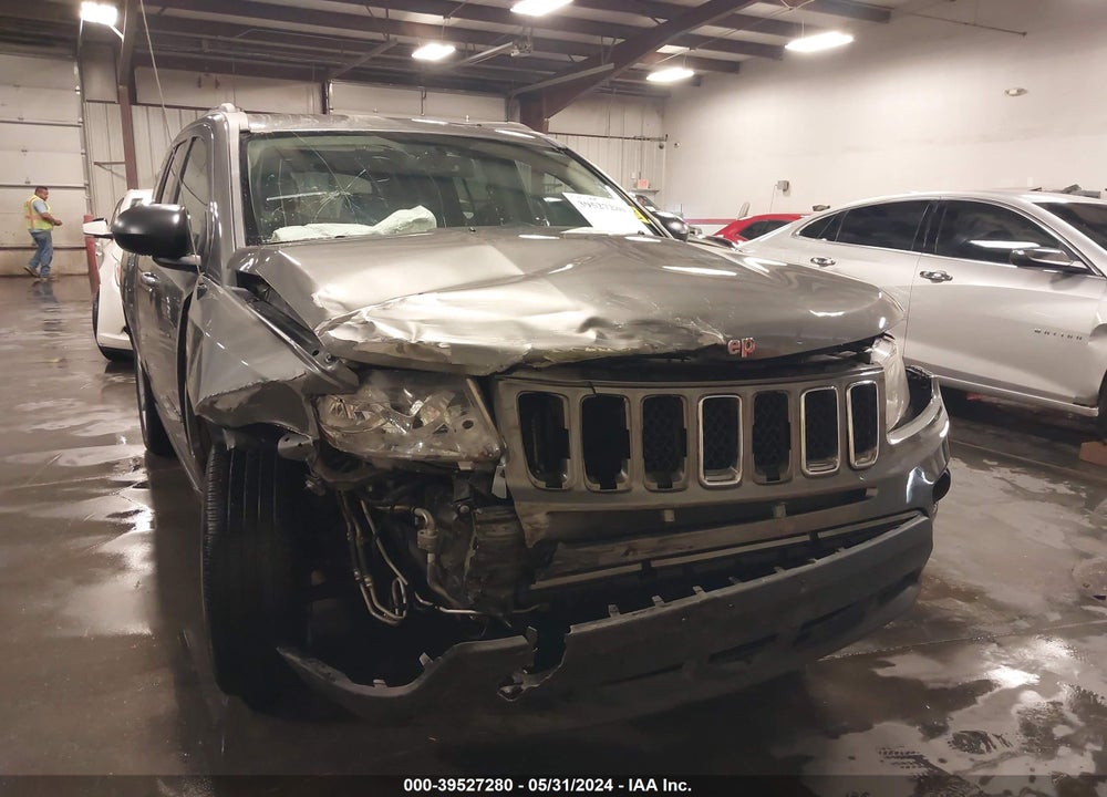 2013 JEEP COMPASS LATITUDE VIN: 1C4NJDEB4DD207557