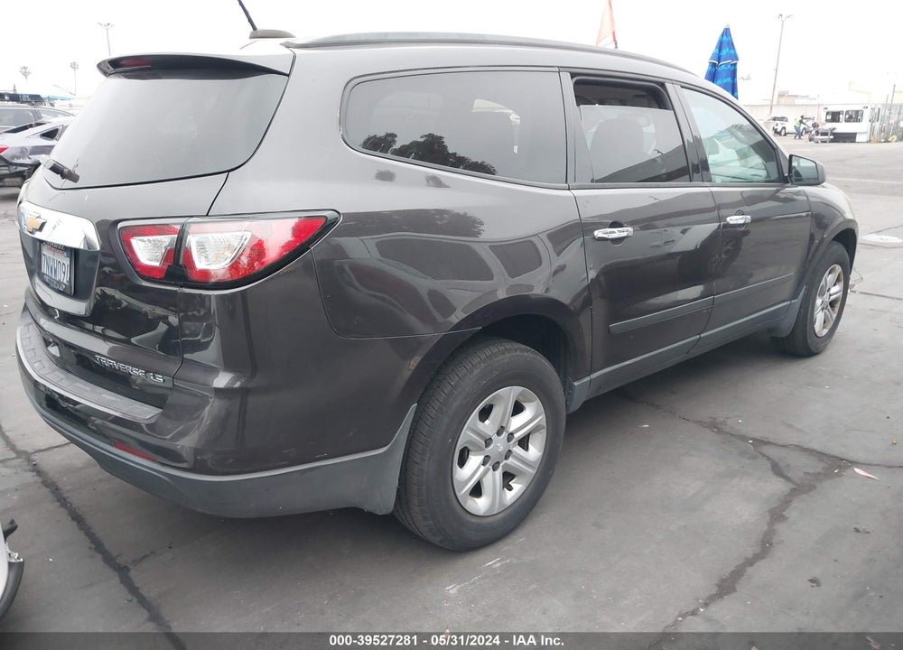 2016 CHEVROLET TRAVERSE LS VIN: 1GNKRFED2GJ153665