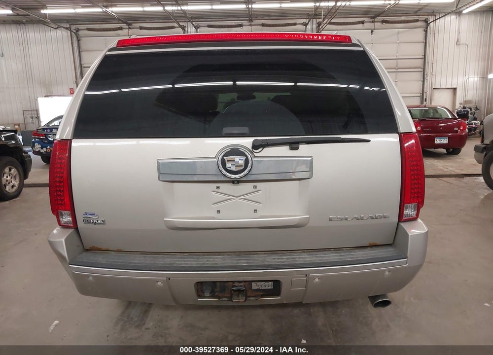 2009 CADILLAC ESCALADE ESV STANDARD VIN: 1GYFK262X9R226591