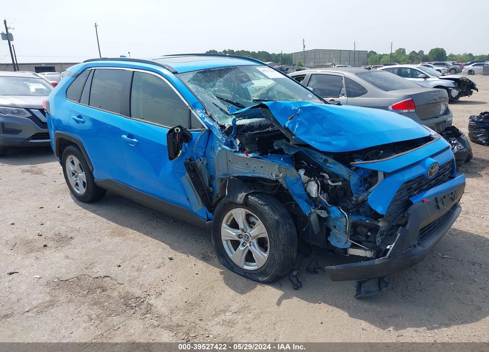 2019 TOYOTA RAV4 XLE VIN: JTMW1RFV2KD016078