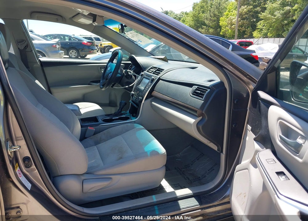 2017 TOYOTA CAMRY LE VIN: 4T1BF1FK5HU288331