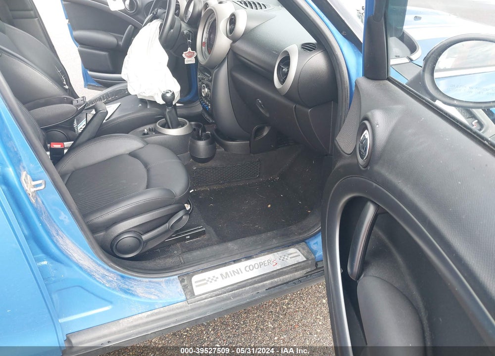 2011 MINI COOPER S COUNTRYMAN VIN: WMWZC5C51BWM10466