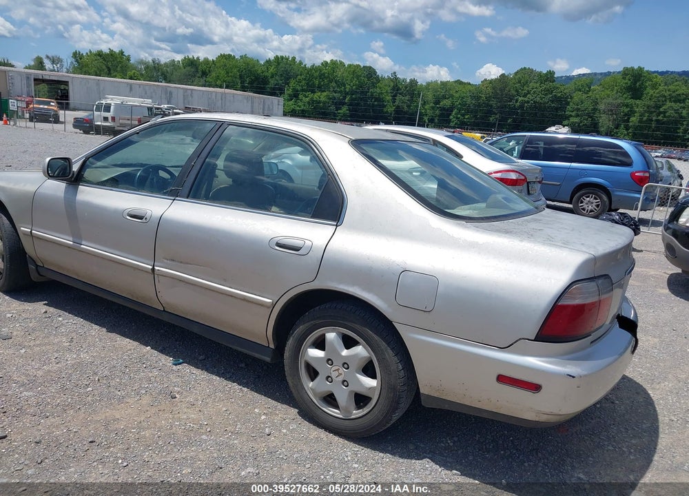 1997 HONDA ACCORD EX V6 VIN: 1HGCE6674VA019563