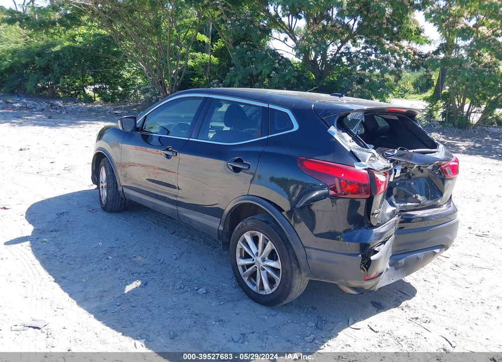 2018 NISSAN ROGUE SPORT S VIN: JN1BJ1CP0JW186029