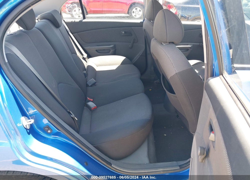 2008 KIA RIO LX VIN: KNADE123186386370