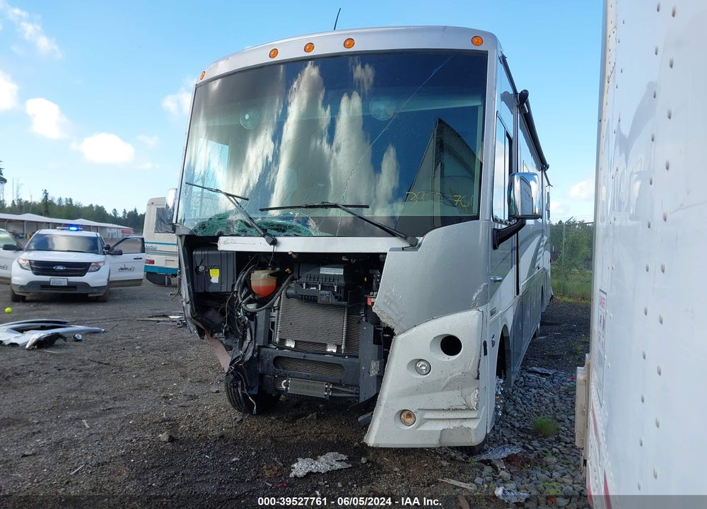 2018 FORD F53 VIN: 1F66F5DY4J0A22335