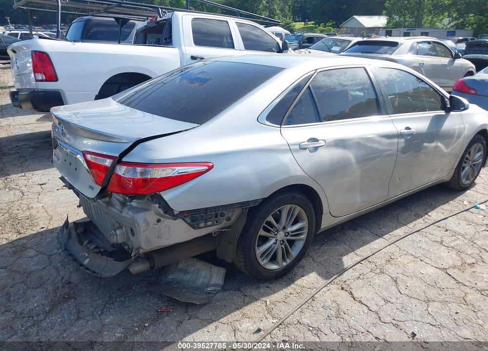 2017 TOYOTA CAMRY SE VIN: 4T1BF1FK0HU648136