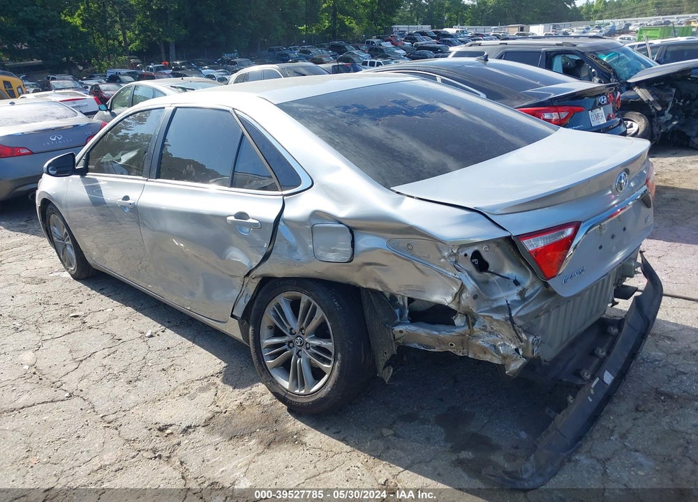 2017 TOYOTA CAMRY SE VIN: 4T1BF1FK0HU648136