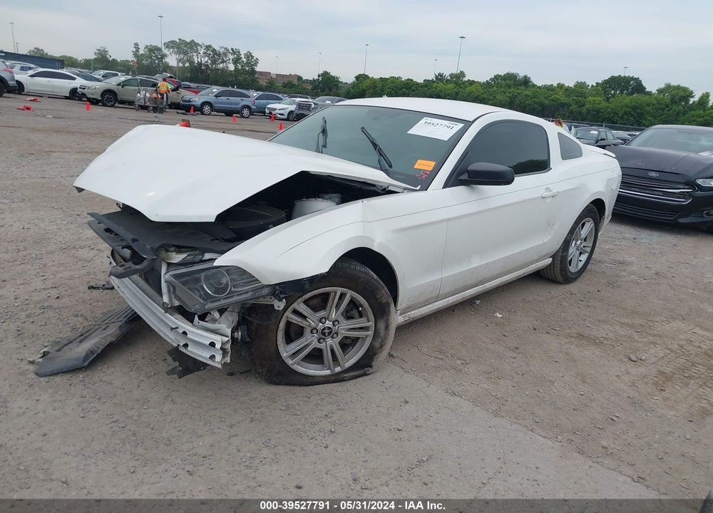 2013 FORD MUSTANG V6 VIN: 1ZVBP8AM4D5205752