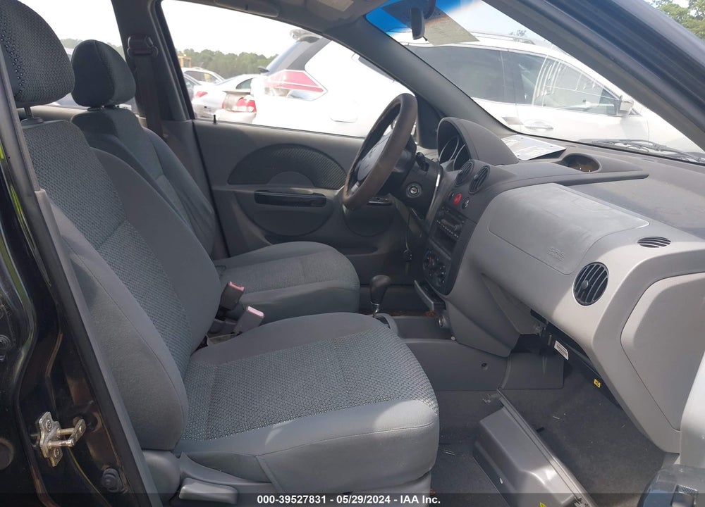 2005 CHEVROLET AVEO LT VIN: KL1TG62685B308307