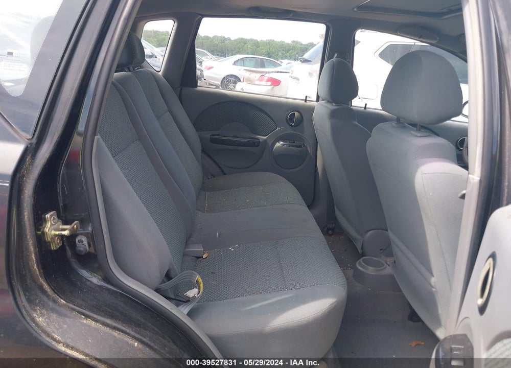 2005 CHEVROLET AVEO LT VIN: KL1TG62685B308307