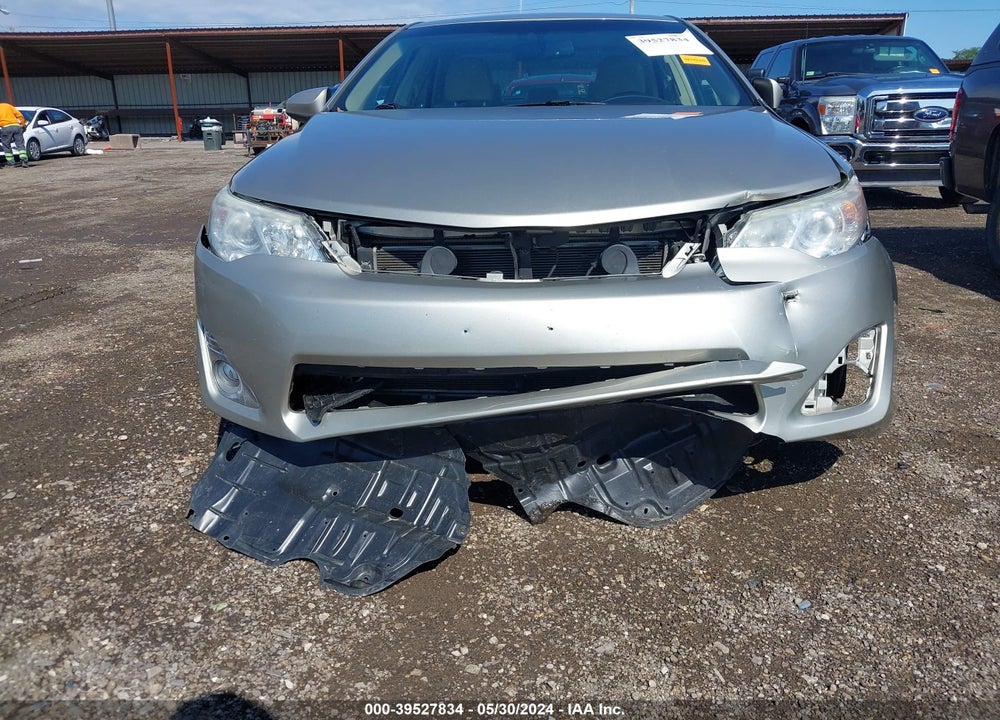 2014 TOYOTA CAMRY HYBRID XLE VIN: 4T1BD1FK8EU113749