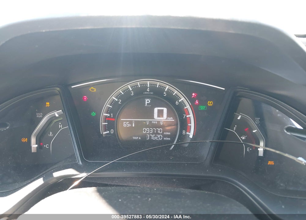 2018 HONDA CIVIC VIN: SHHFK7H46JU218062