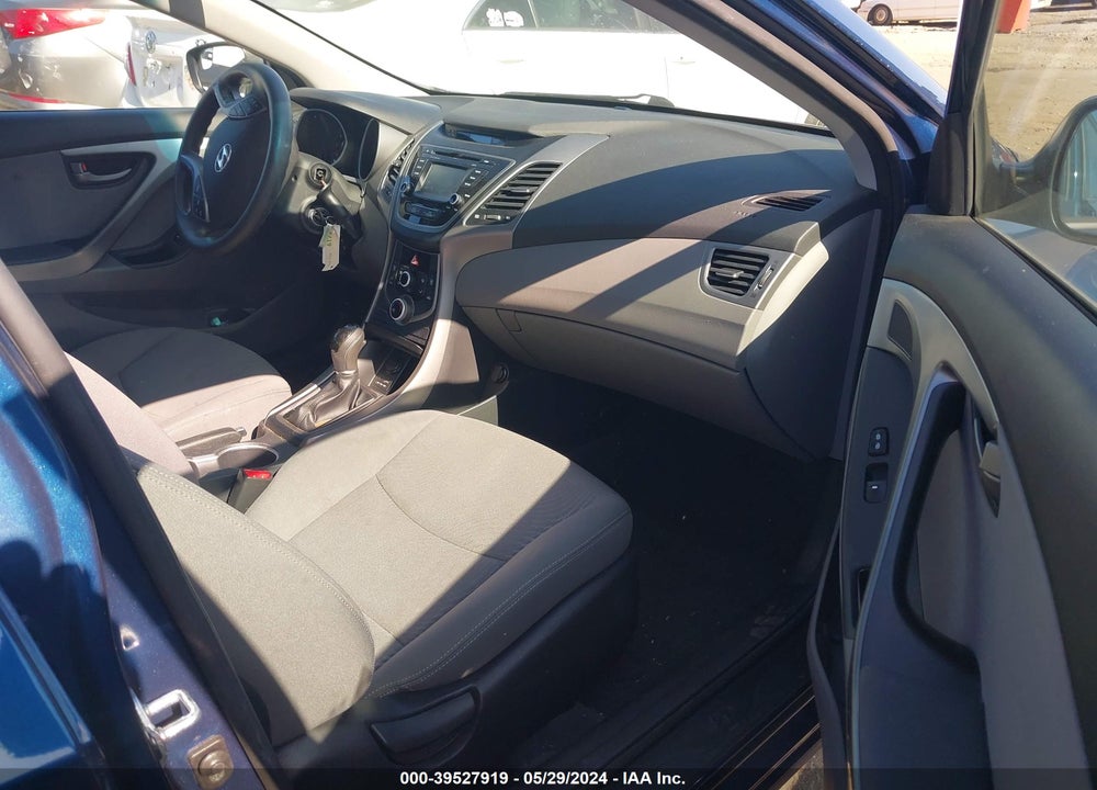 2016 HYUNDAI ELANTRA SE VIN: KMHDH4AE5GU601026