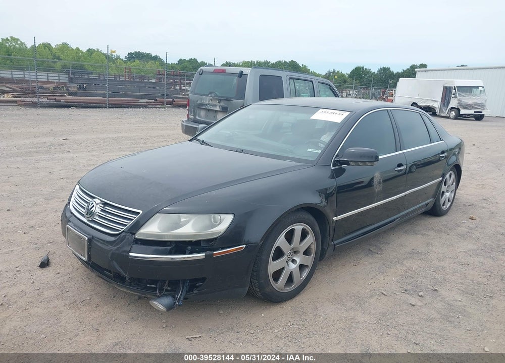 2004 VOLKSWAGEN PHAETON V8 VIN: WVWAF63D948010778