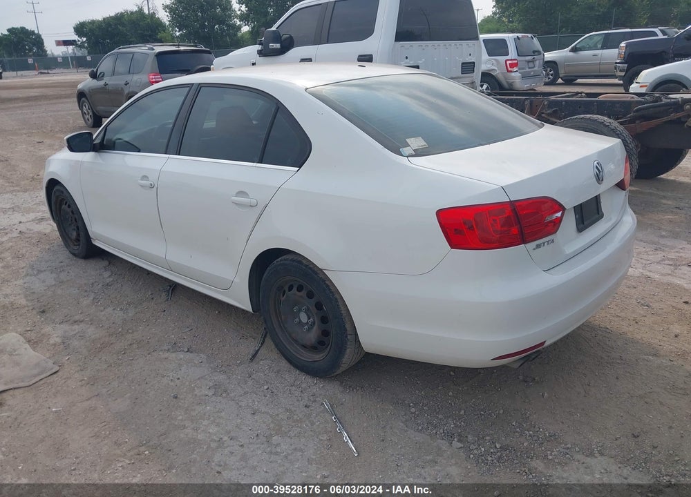 2013 VOLKSWAGEN JETTA 2.5L SE VIN: 3VWDP7AJ9DM267375