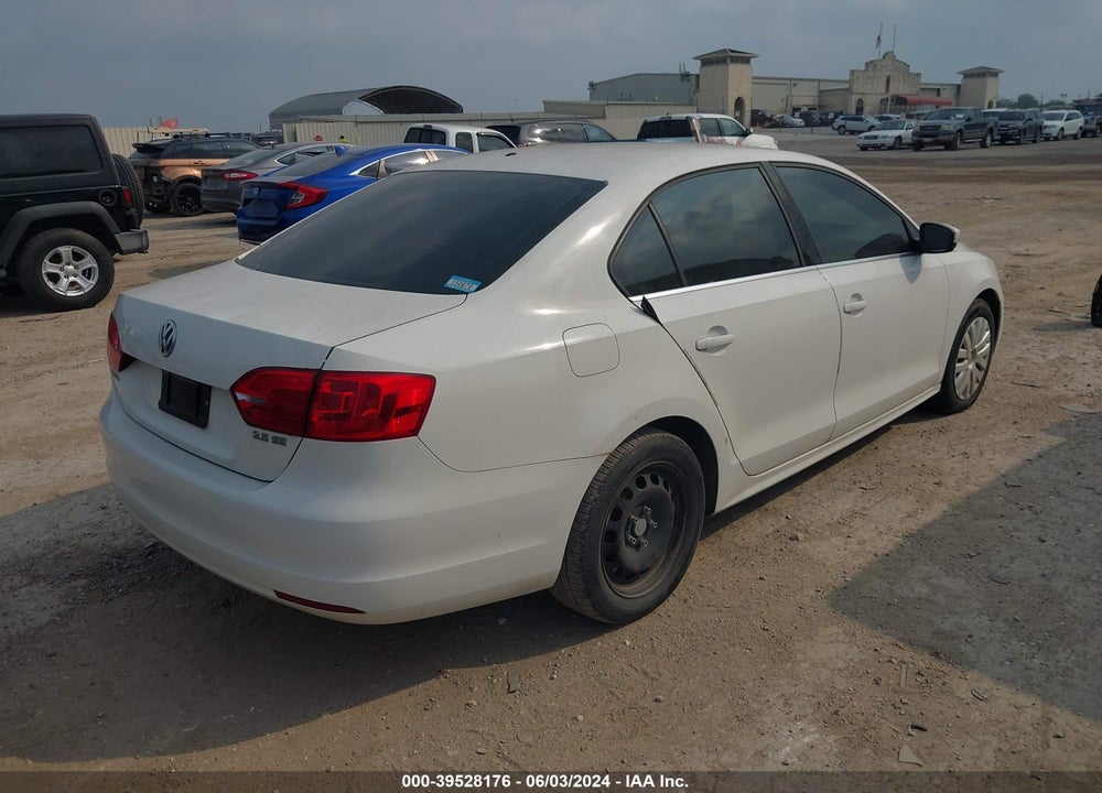 2013 VOLKSWAGEN JETTA 2.5L SE VIN: 3VWDP7AJ9DM267375