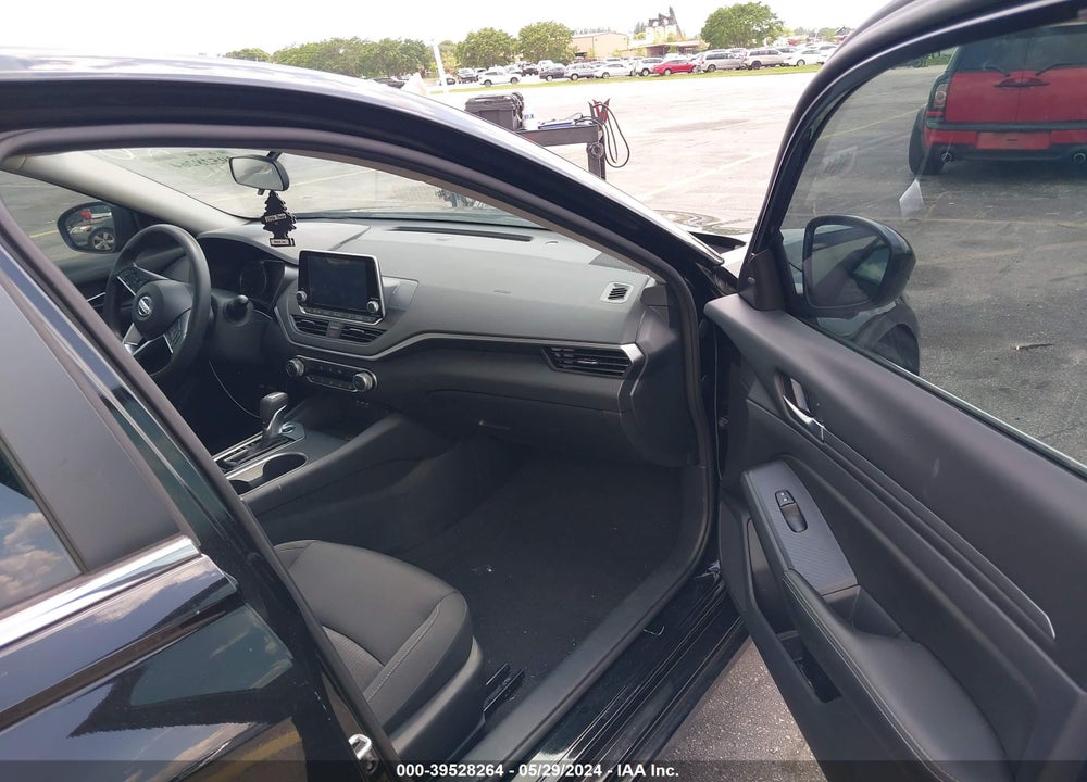 2022 NISSAN ALTIMA SV FWD VIN: 1N4BL4DV7NN375106