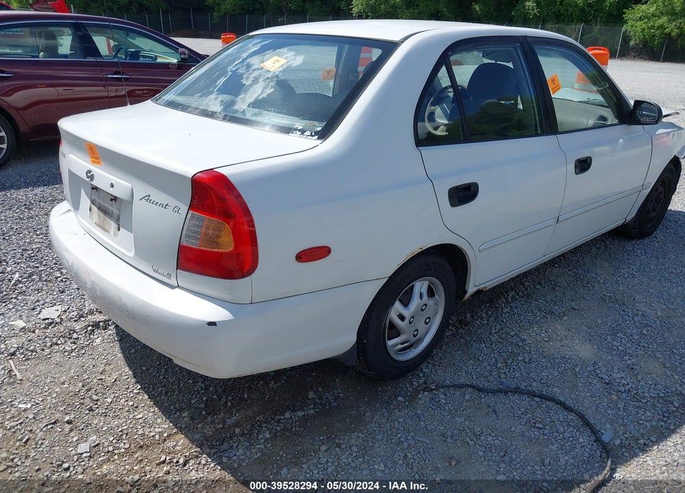 2002 HYUNDAI ACCENT GL VIN: KMHCG45C22U294401