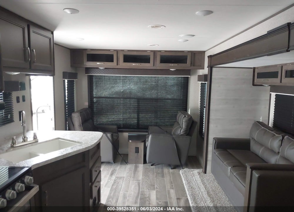 2021 JAYCO JAY FLIGHT SLX 8 265 VIN: 1UJBJ0BP0M17Y0369
