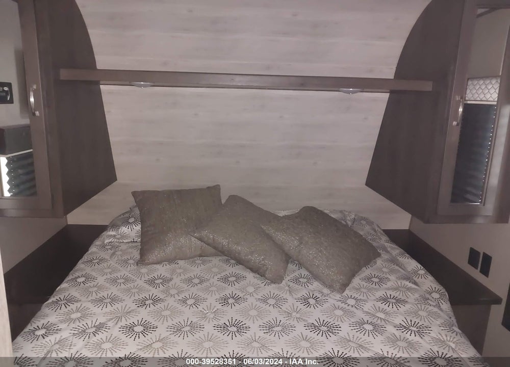 2021 JAYCO JAY FLIGHT SLX 8 265 VIN: 1UJBJ0BP0M17Y0369