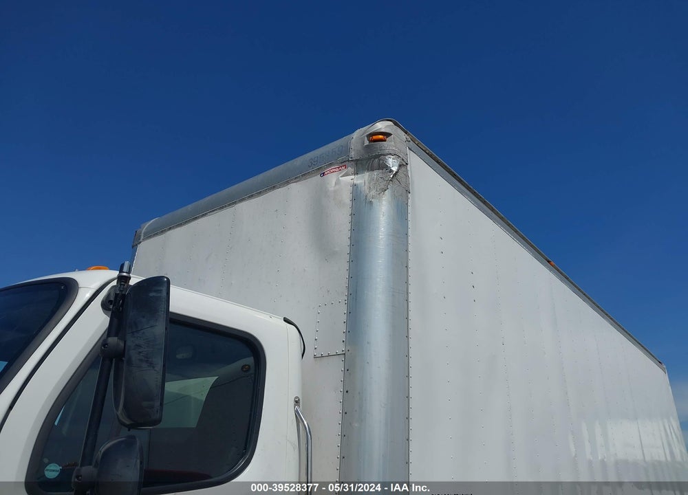 2017 FREIGHTLINER M2 106 VIN: 1FVACWDT6HHHX3403