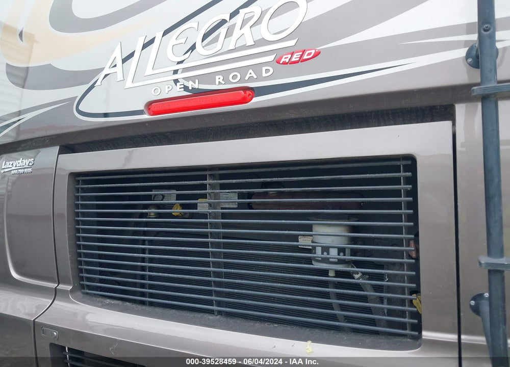 2016 FREIGHTLINER CHASSIS XC VIN: 4UZACWDT8GCHW8111