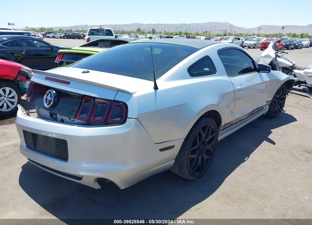 2014 FORD MUSTANG VIN: 1ZVBP8AM3E5265121