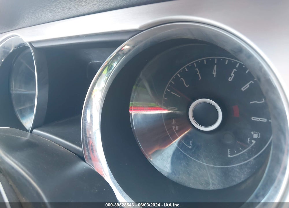 2014 FORD MUSTANG VIN: 1ZVBP8AM3E5265121