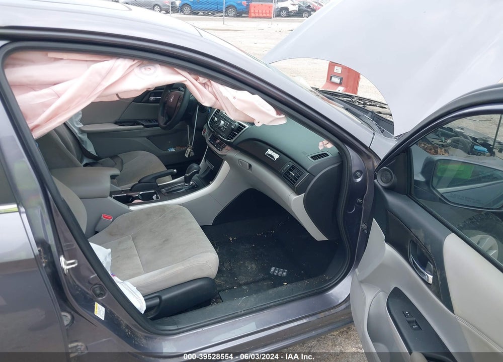 2015 HONDA ACCORD EX VIN: 1HGCR2F71FA226846