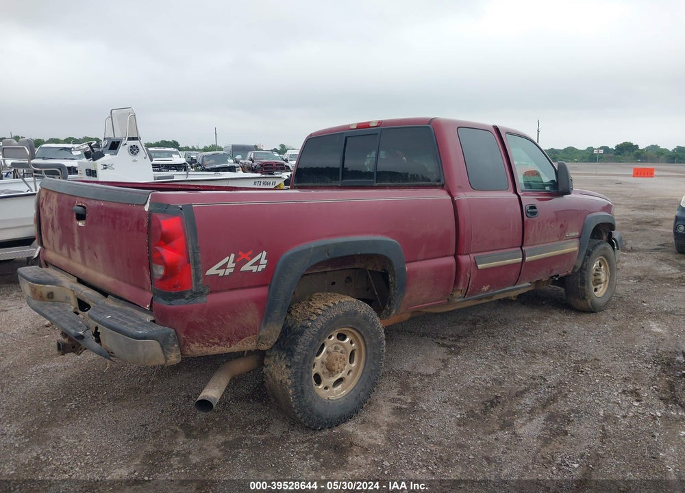 2005 CHEVROLET SILVERADO 2500HD LT VIN: 1GCHK29U15E153303