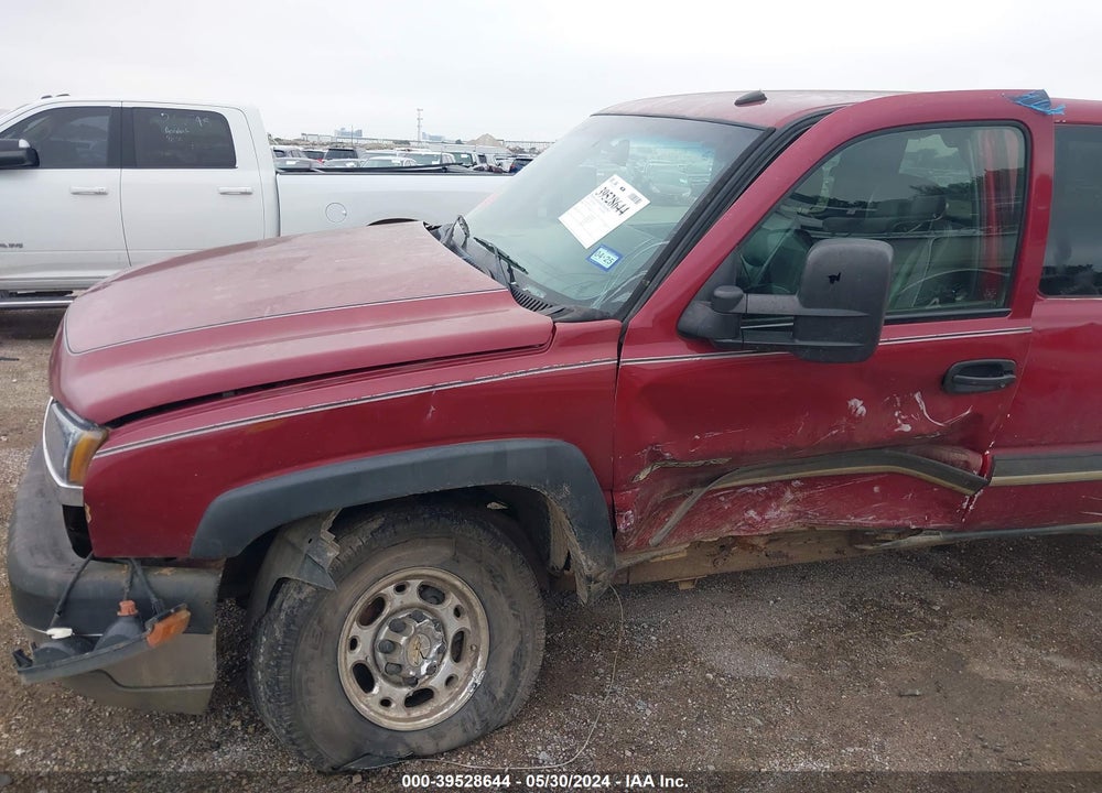 2005 CHEVROLET SILVERADO 2500HD LT VIN: 1GCHK29U15E153303