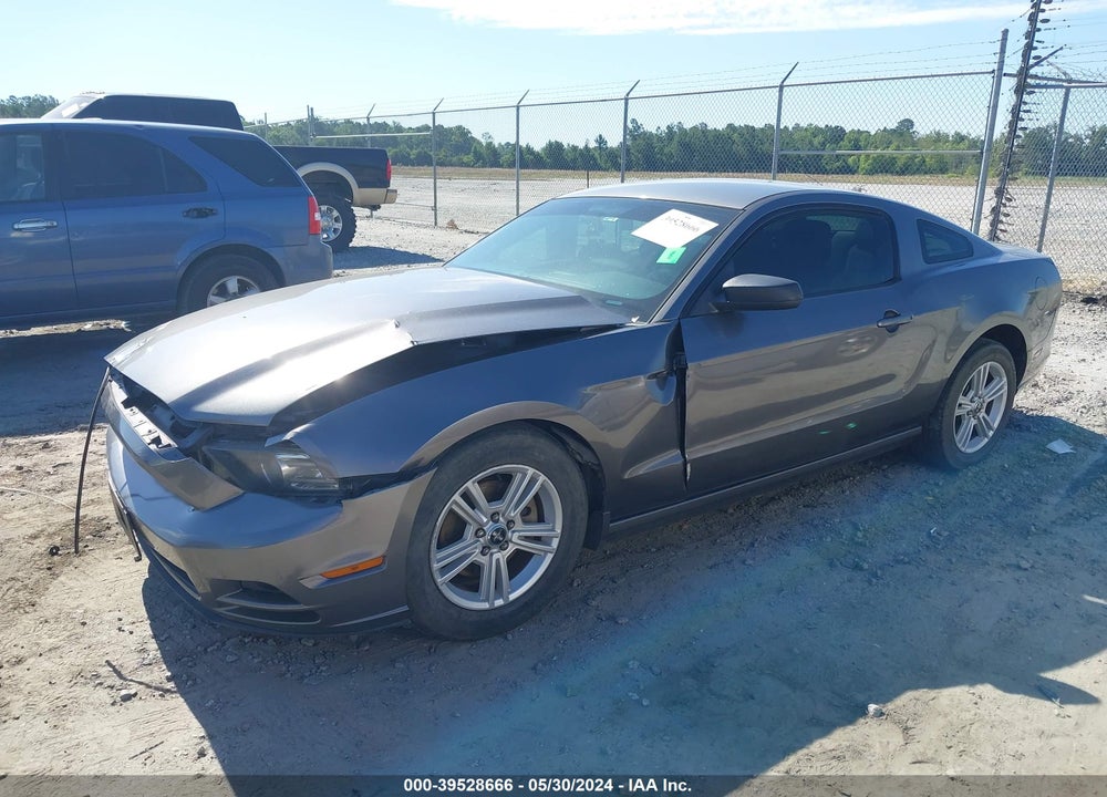 2014 FORD MUSTANG V6 VIN: 1ZVBP8AM7E5249343