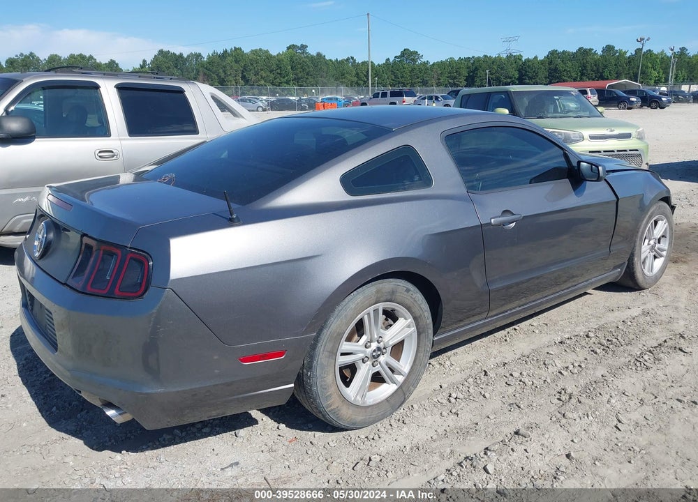 2014 FORD MUSTANG V6 VIN: 1ZVBP8AM7E5249343