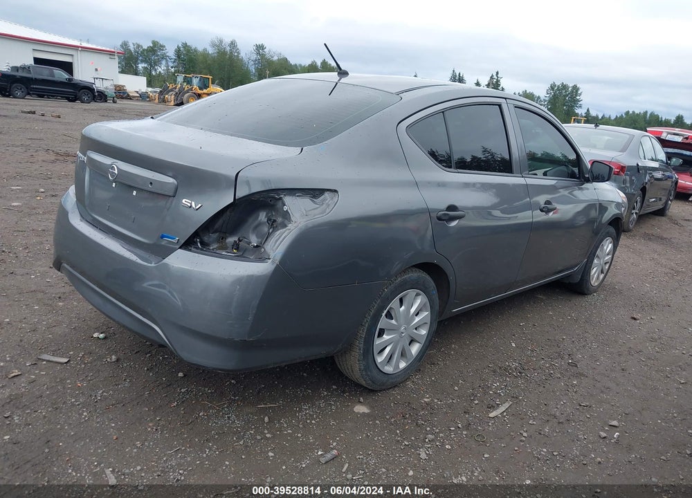 2017 NISSAN VERSA 1.6 S+ VIN: 3N1CN7AP6HL862059