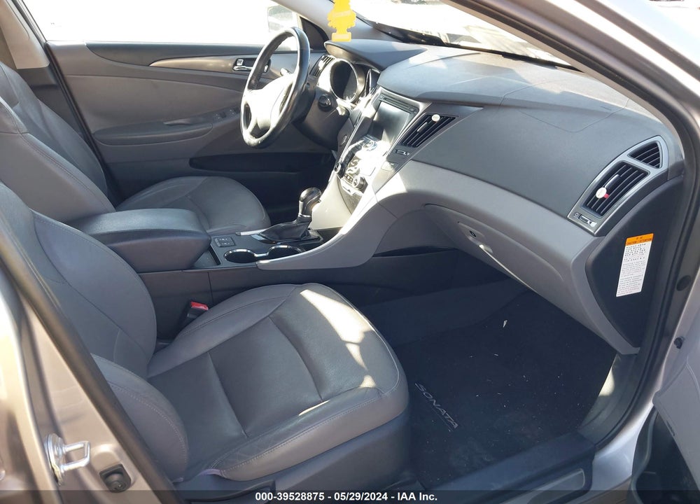 2013 HYUNDAI SONATA HYBRID LIMITED VIN: KMHEC4A44DA067606