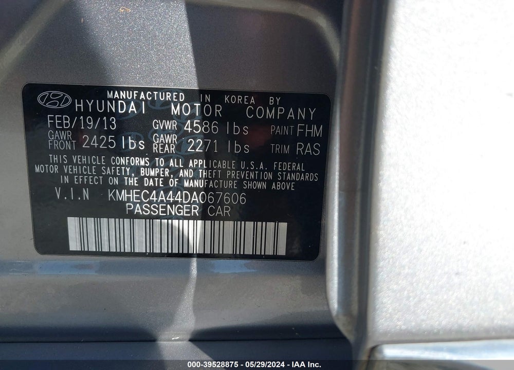 2013 HYUNDAI SONATA HYBRID LIMITED VIN: KMHEC4A44DA067606