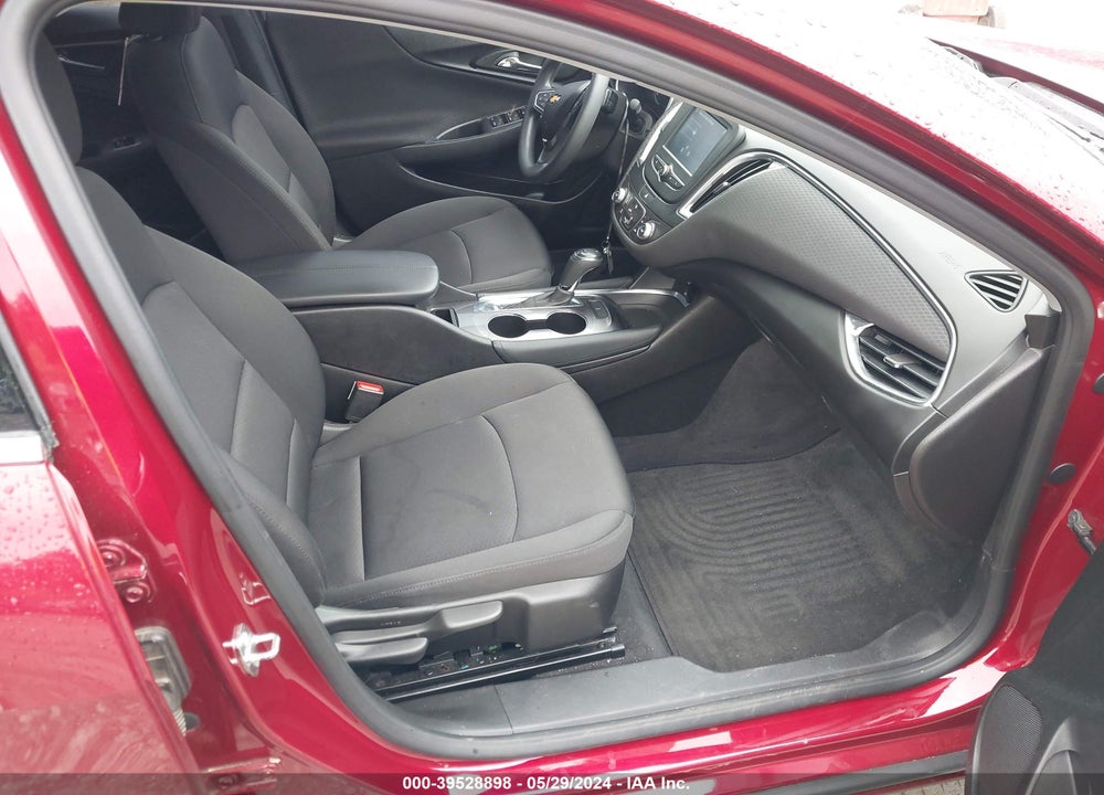 2018 CHEVROLET MALIBU LT VIN: 1G1ZD5ST3JF256236