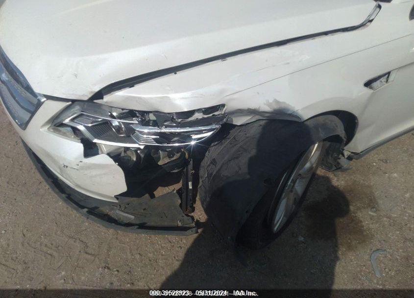 2010 FORD TAURUS SEL VIN: 1FAHP2EW8AG151853