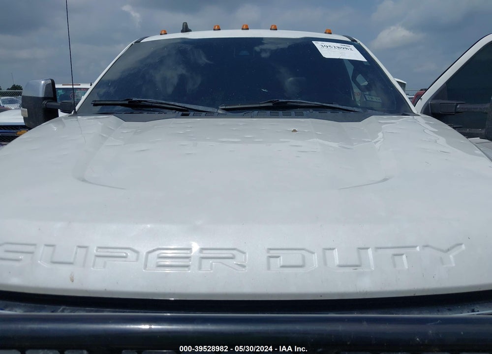 2019 FORD F-350 PLATINUM VIN: 1FT8W3DT8KEF33890