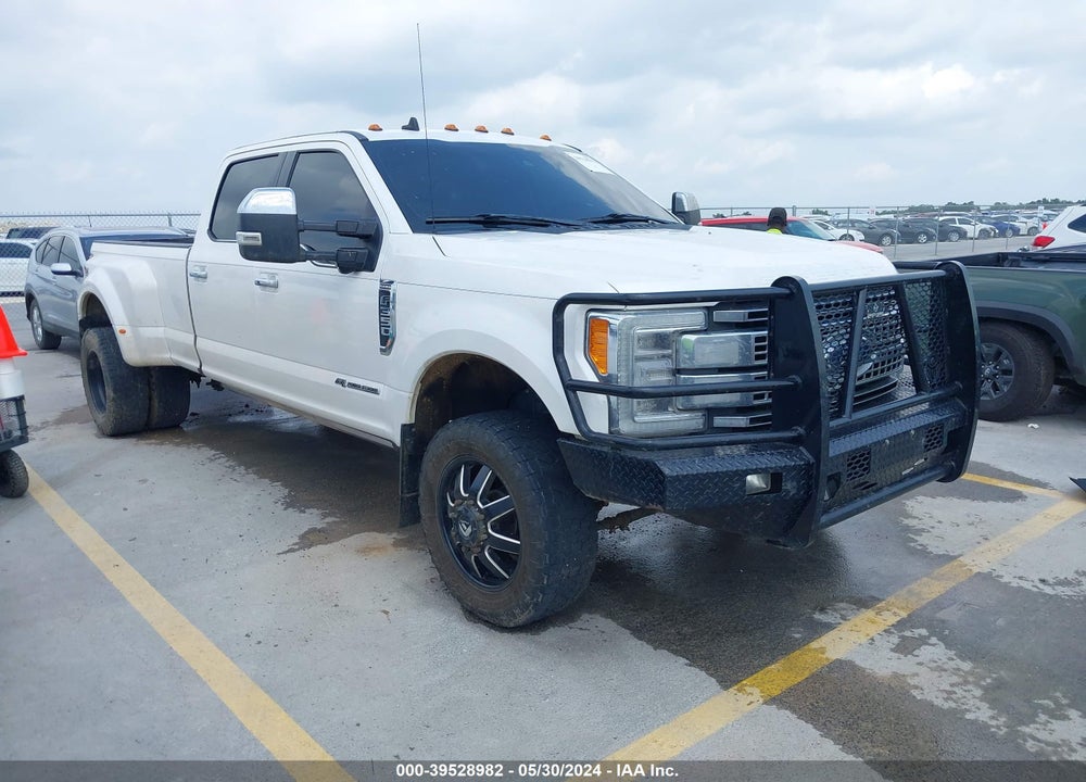 2019 FORD F-350 PLATINUM VIN: 1FT8W3DT8KEF33890