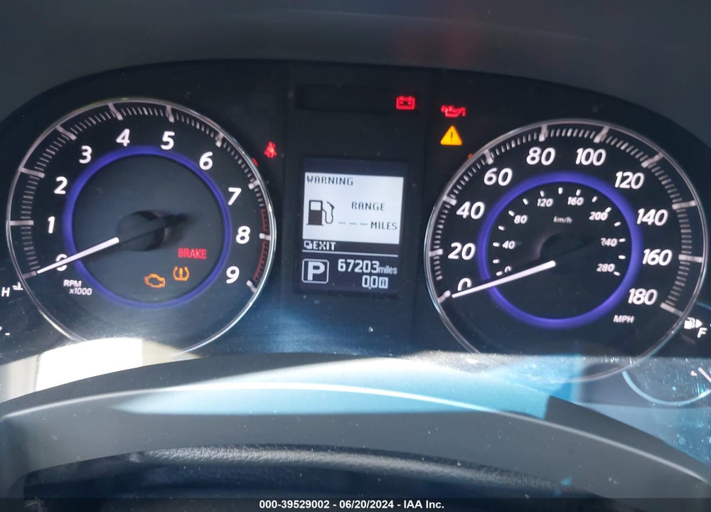 2016 INFINITI QX70 VIN: JN8CS1MU1GM671937