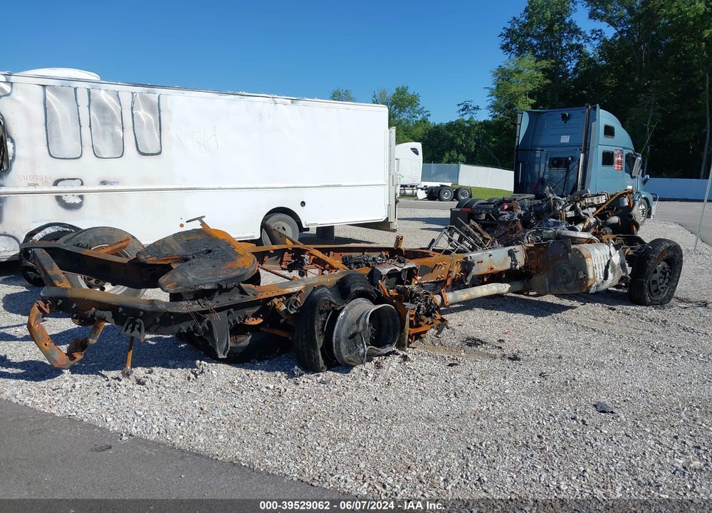 2016 FREIGHTLINER CASCADIA 125 VIN: 3AKJGLDV4GSGR9360