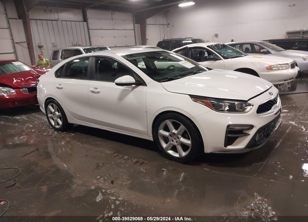 2019 KIA FORTE FE VIN: 3KPF24ADXKE100257