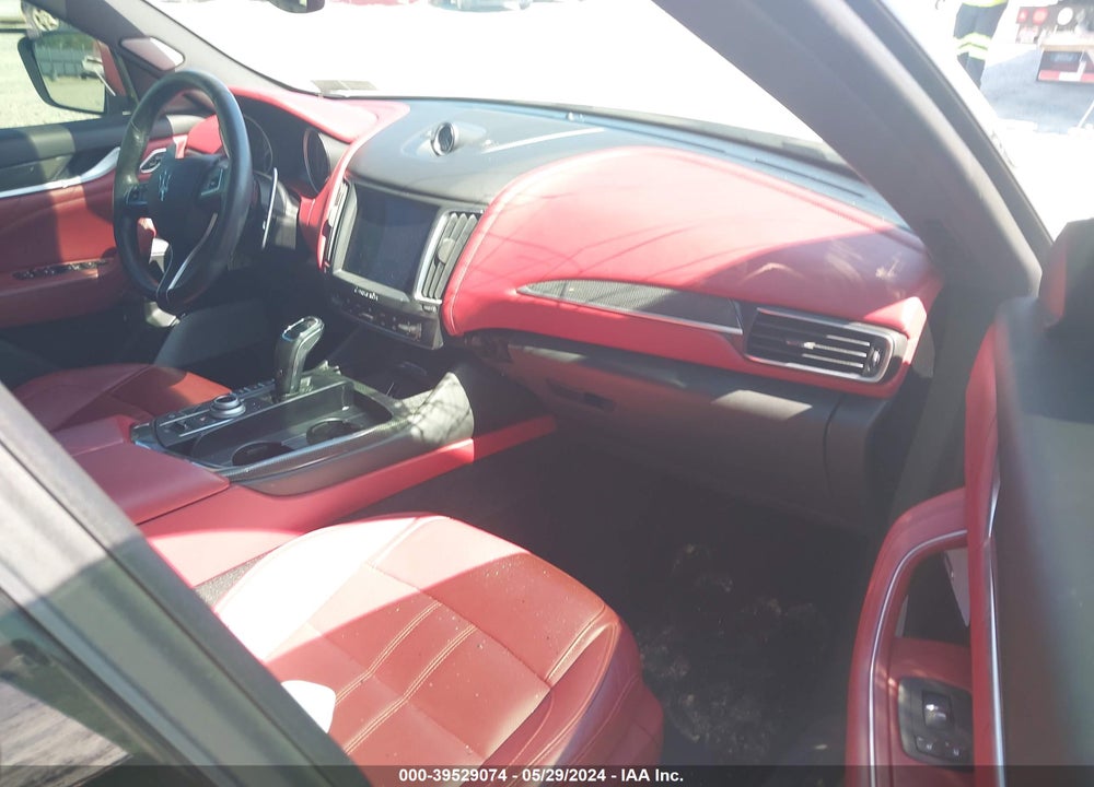 2019 MASERATI LEVANTE S GRANSPORT VIN: ZN661YUS5KX336544