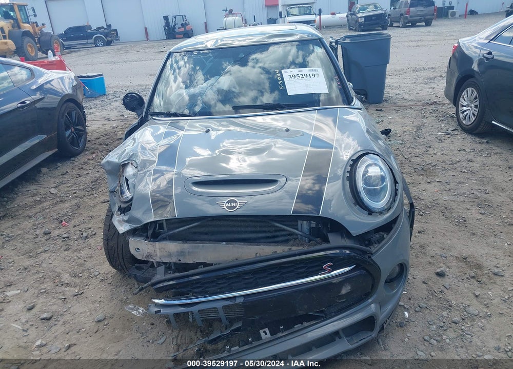 2020 MINI HARDTOP COOPER S VIN: WMWXR5C0XL2M18455